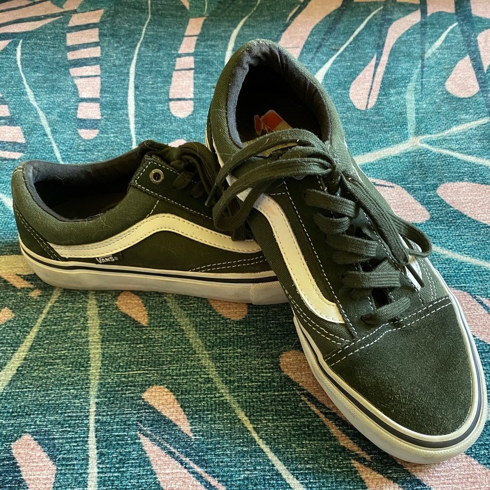 Nearly new Vans. Men’s size 8.5